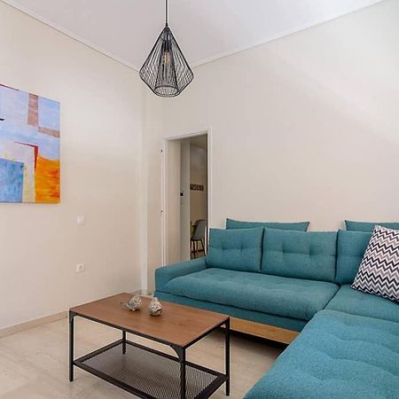 أثينا Cozy Flat With 1 Bedroom Next To Metro Station المظهر الخارجي الصورة