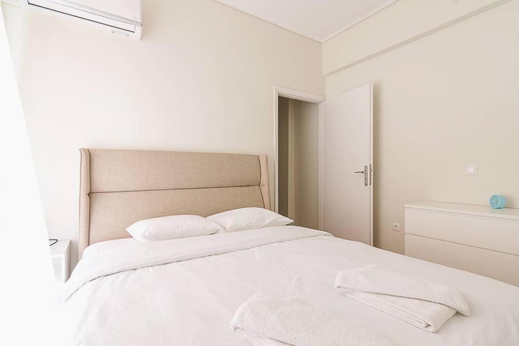 أثينا Cozy Flat With 1 Bedroom Next To Metro Station المظهر الخارجي الصورة